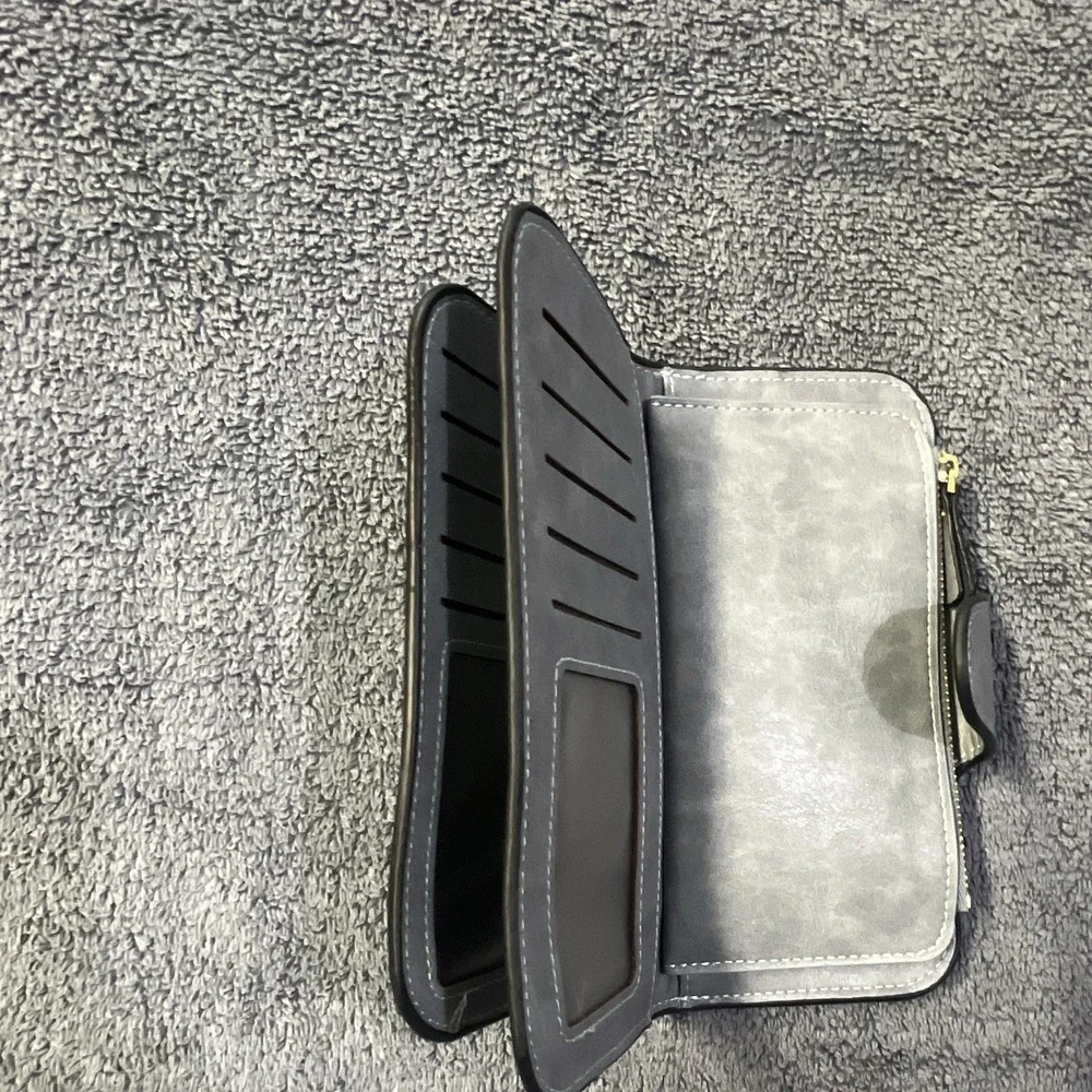Cluci Gray Folio Wallet 16 space Card Pocket & Zipper Pouch